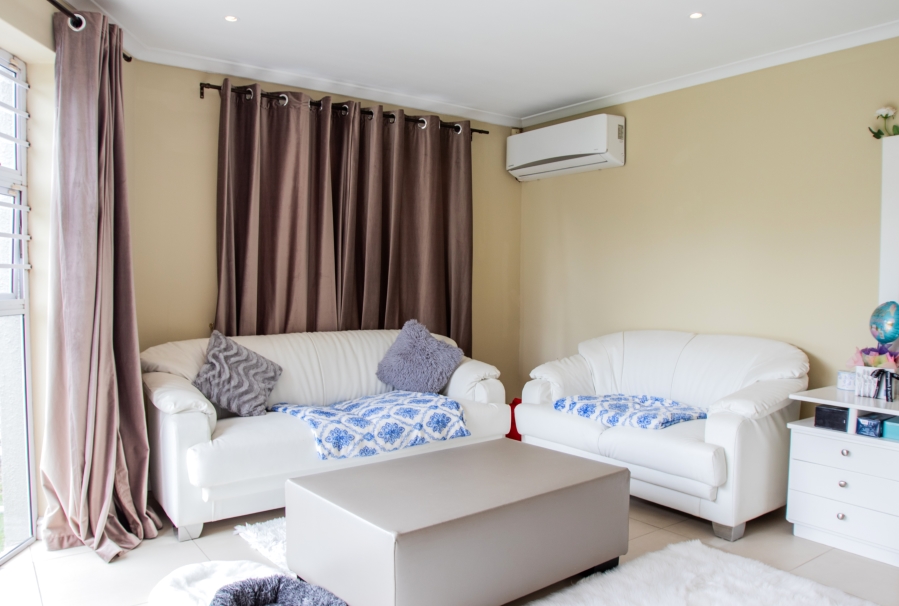 5 Bedroom Property for Sale in Milnerton Central Western Cape